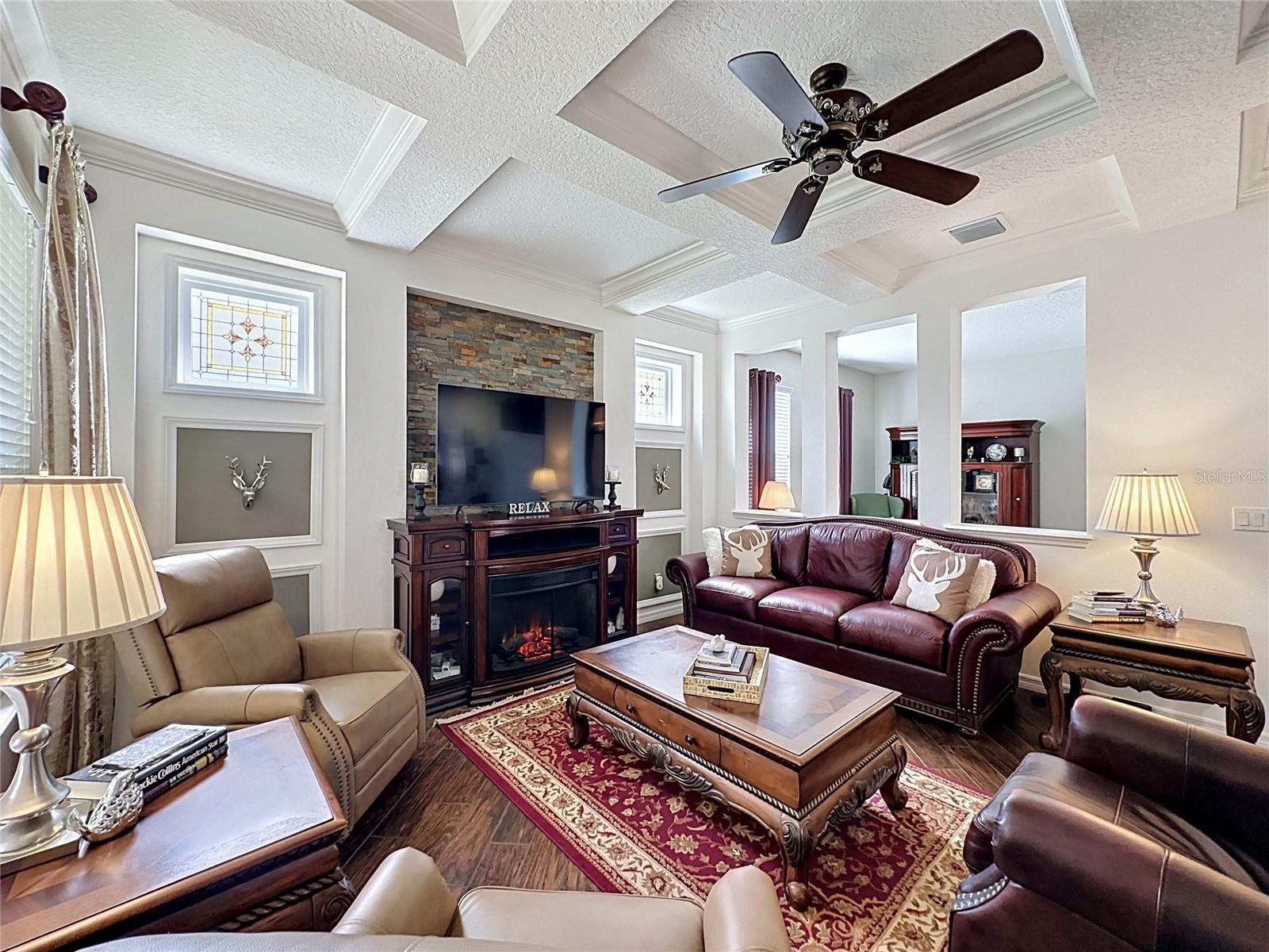 THE CASCADES OF GROVELAND - Residential
