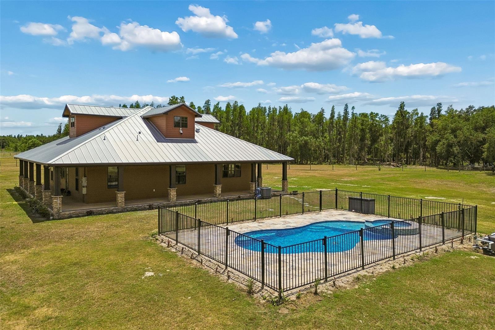 CRYSTAL SPGS COLONY FARMS - Residential