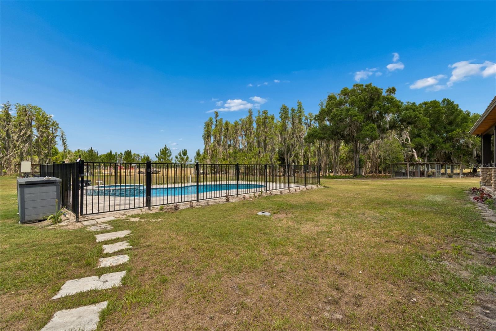 CRYSTAL SPGS COLONY FARMS - Residential