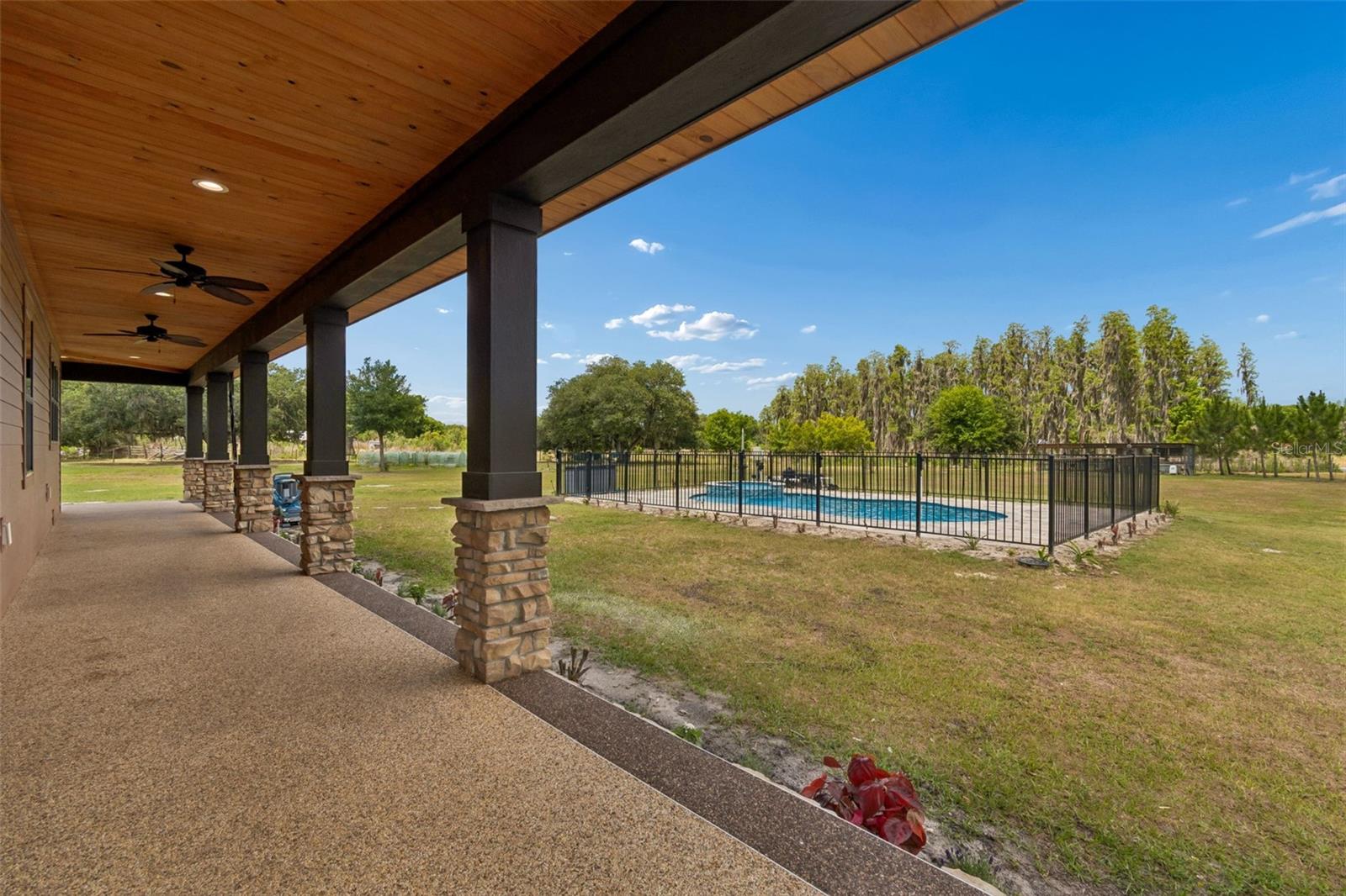 CRYSTAL SPGS COLONY FARMS - Residential