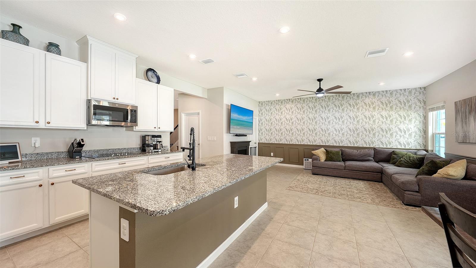 AVALON WOODS PH III AND IV - Residential
