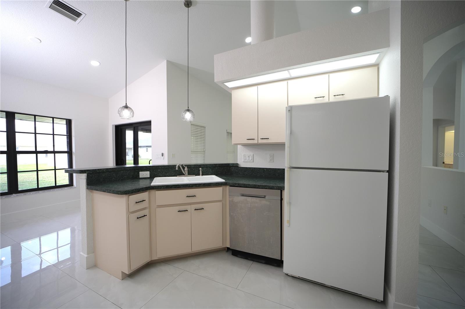 PORT CHARLOTTE SEC 015 - Residential Lease
