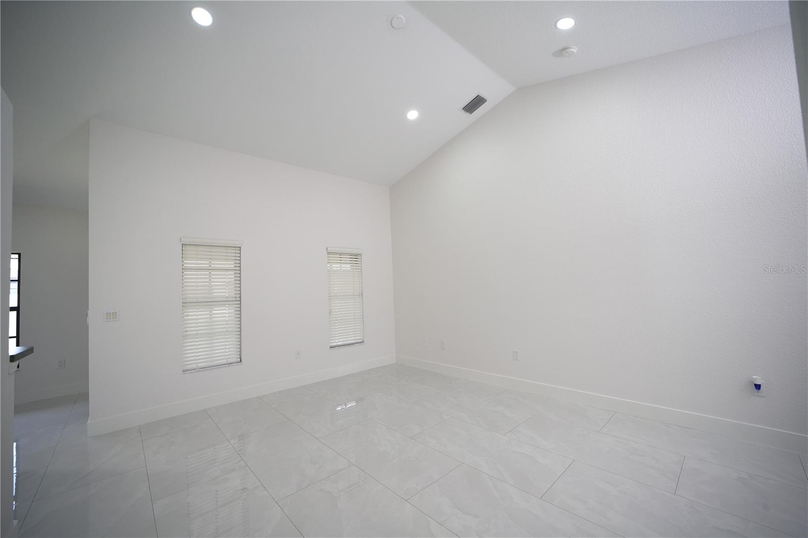 PORT CHARLOTTE SEC 015 - Residential Lease
