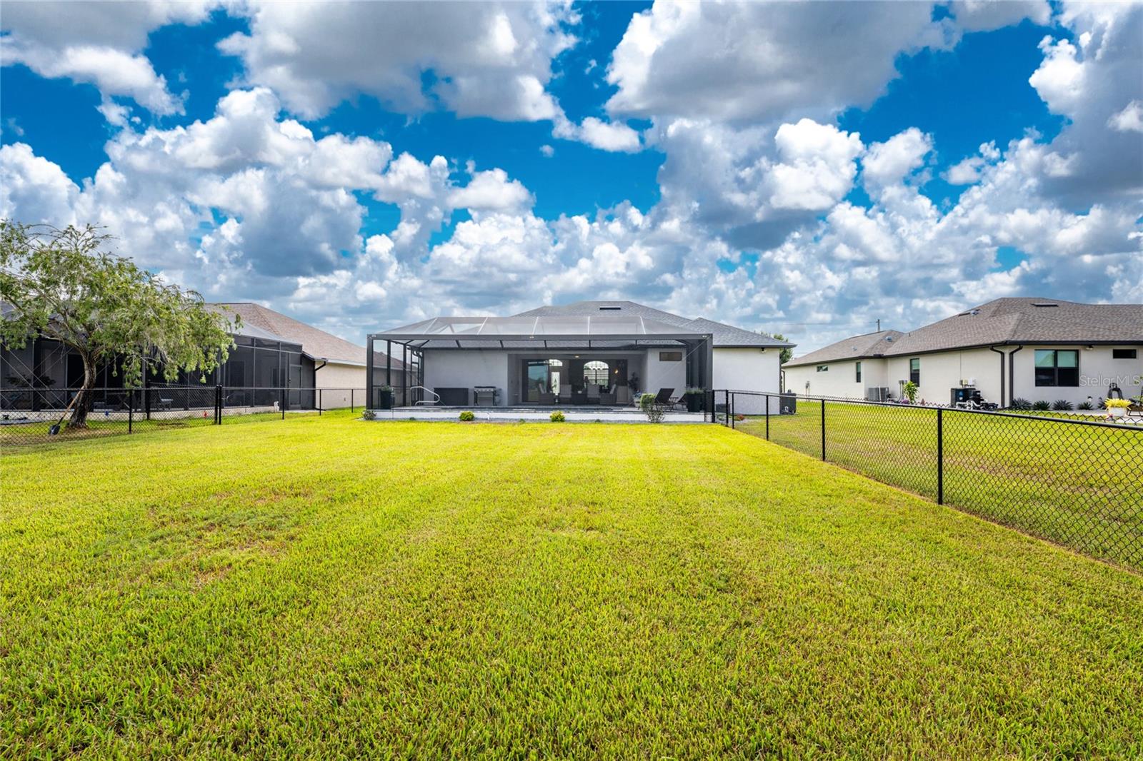 ROTONDA WHITE MARSH - Residential