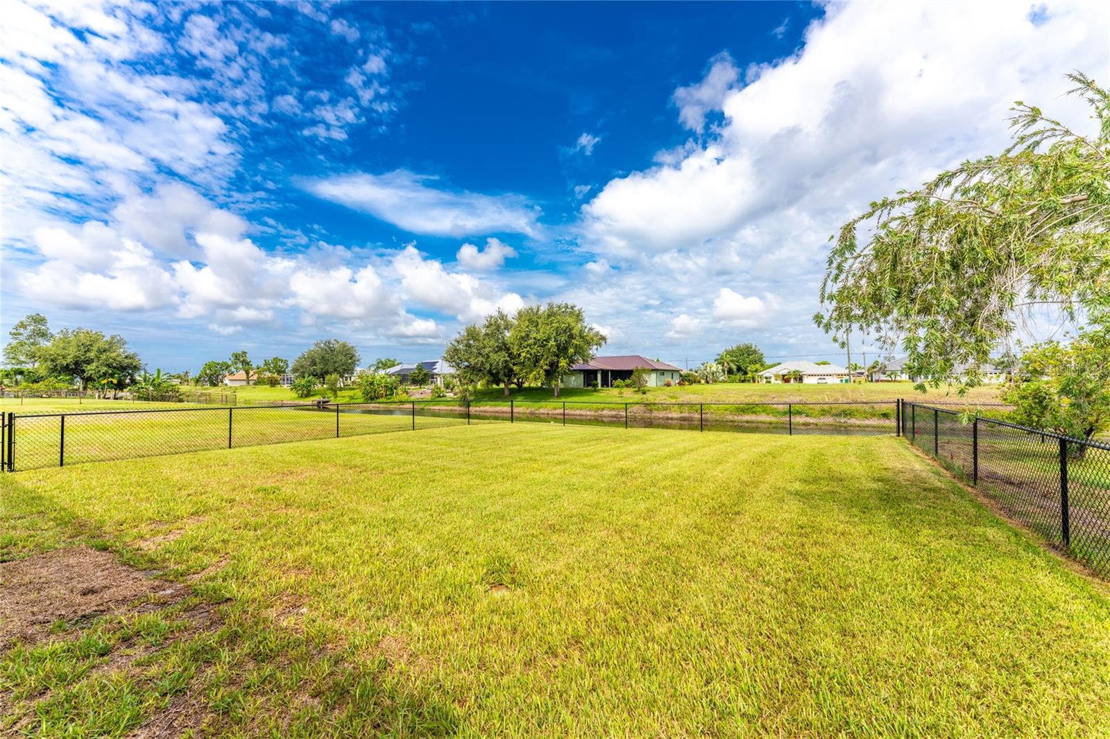 ROTONDA WHITE MARSH - Residential