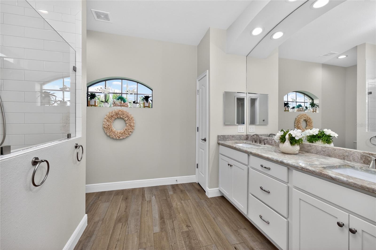 ROTONDA WHITE MARSH - Residential