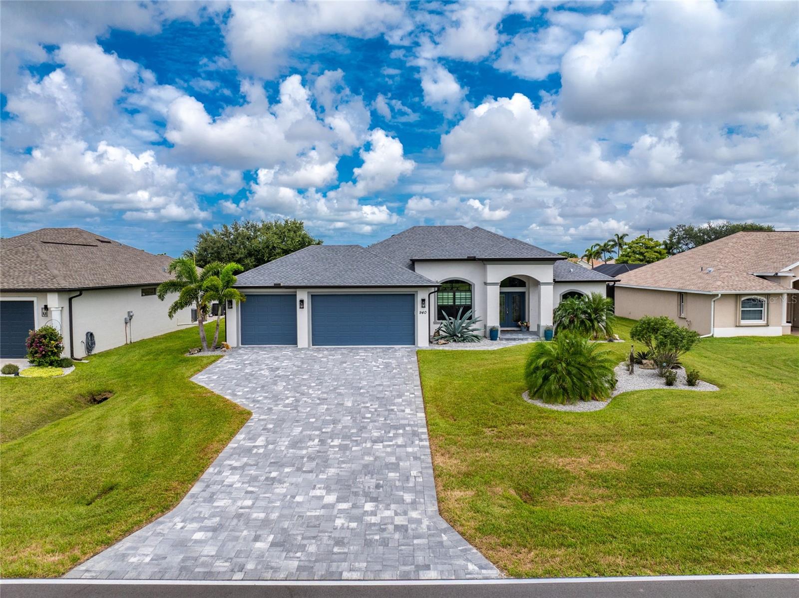 ROTONDA WHITE MARSH - Residential