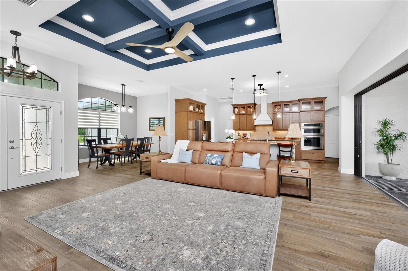 ROTONDA WHITE MARSH - Residential
