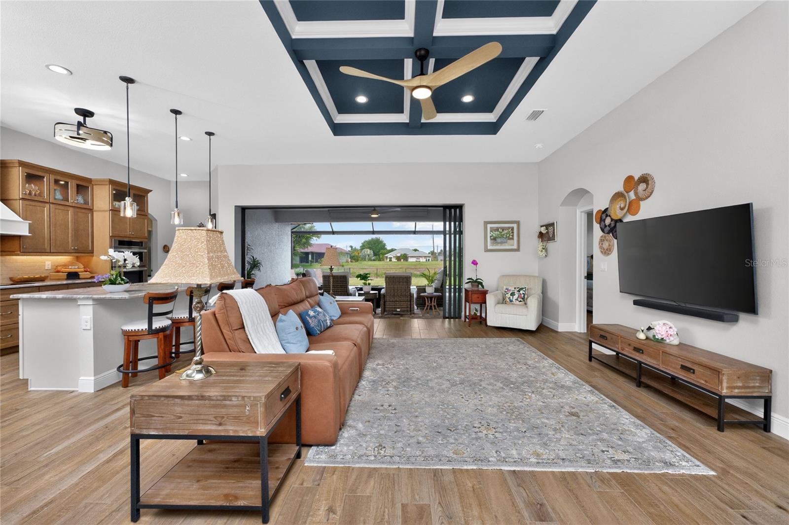 ROTONDA WHITE MARSH - Residential
