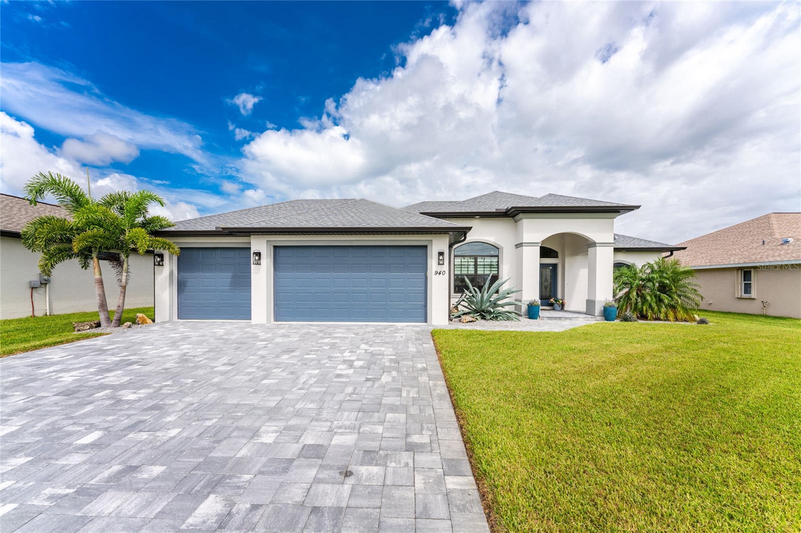 ROTONDA WHITE MARSH - Residential