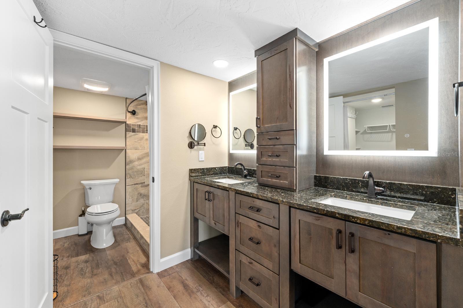 THE WATERWAY PH I - Residential
