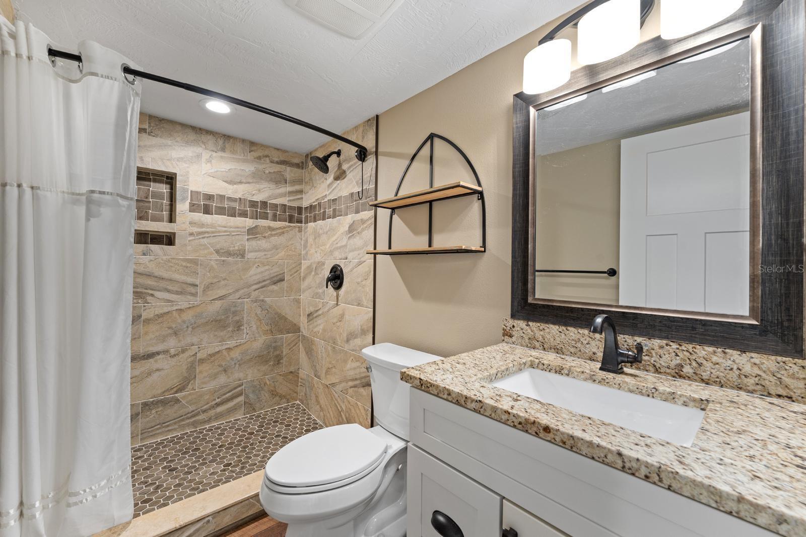 THE WATERWAY PH I - Residential