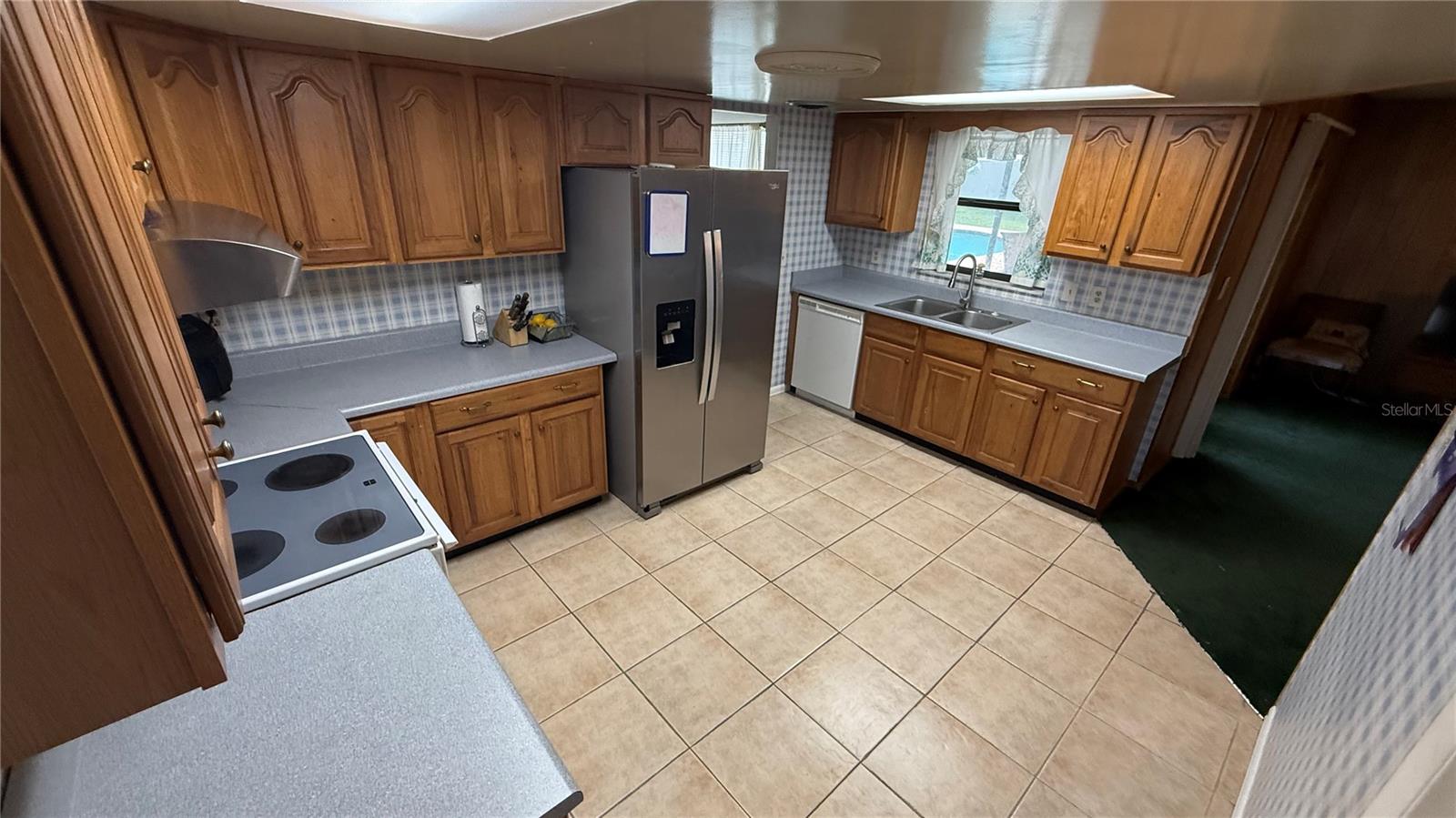 PARK MANOR ESTATES - Residential