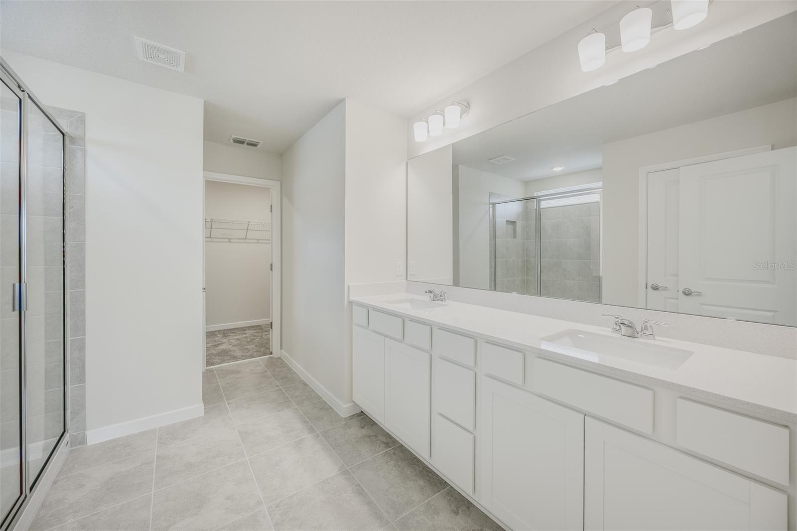 AMELIA GROVES PH 1 - Residential Lease