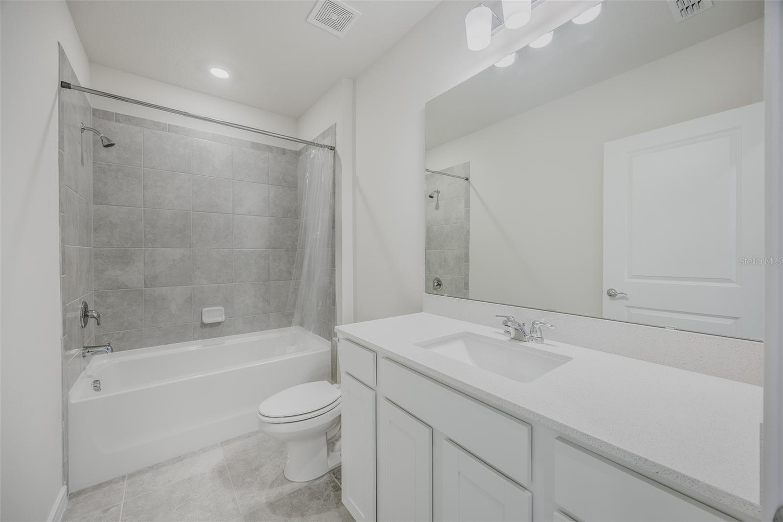 AMELIA GROVES PH 1 - Residential Lease