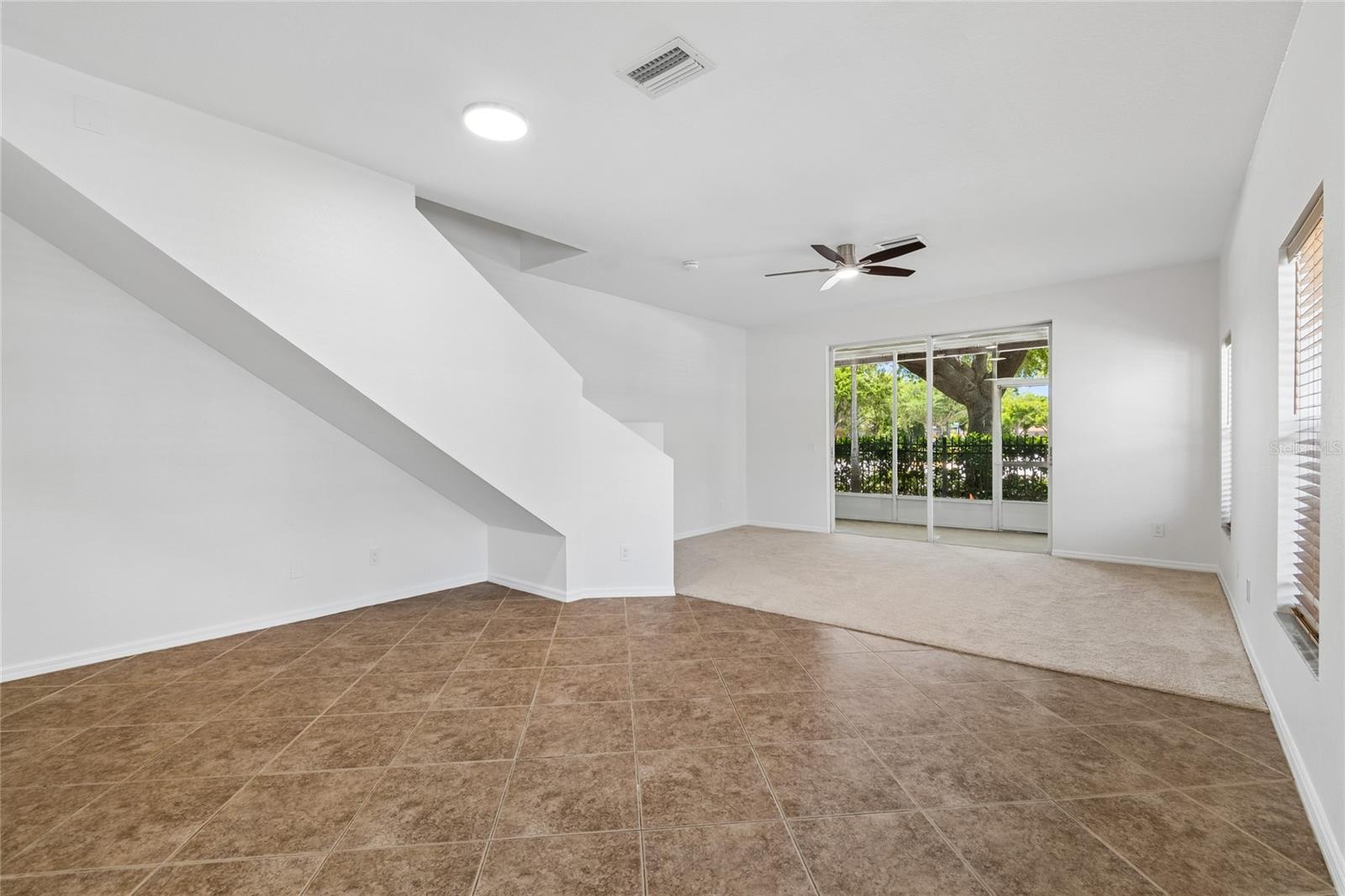 RIVERCREST TOWNHOMES WEST PHASE 1 - Residential