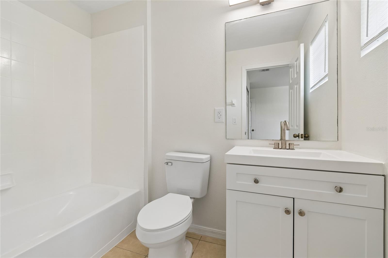 RIVERCREST TOWNHOMES WEST PHASE 1 - Residential