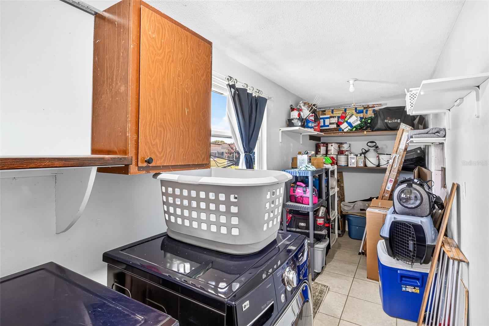 LEISURE SHORES - Residential