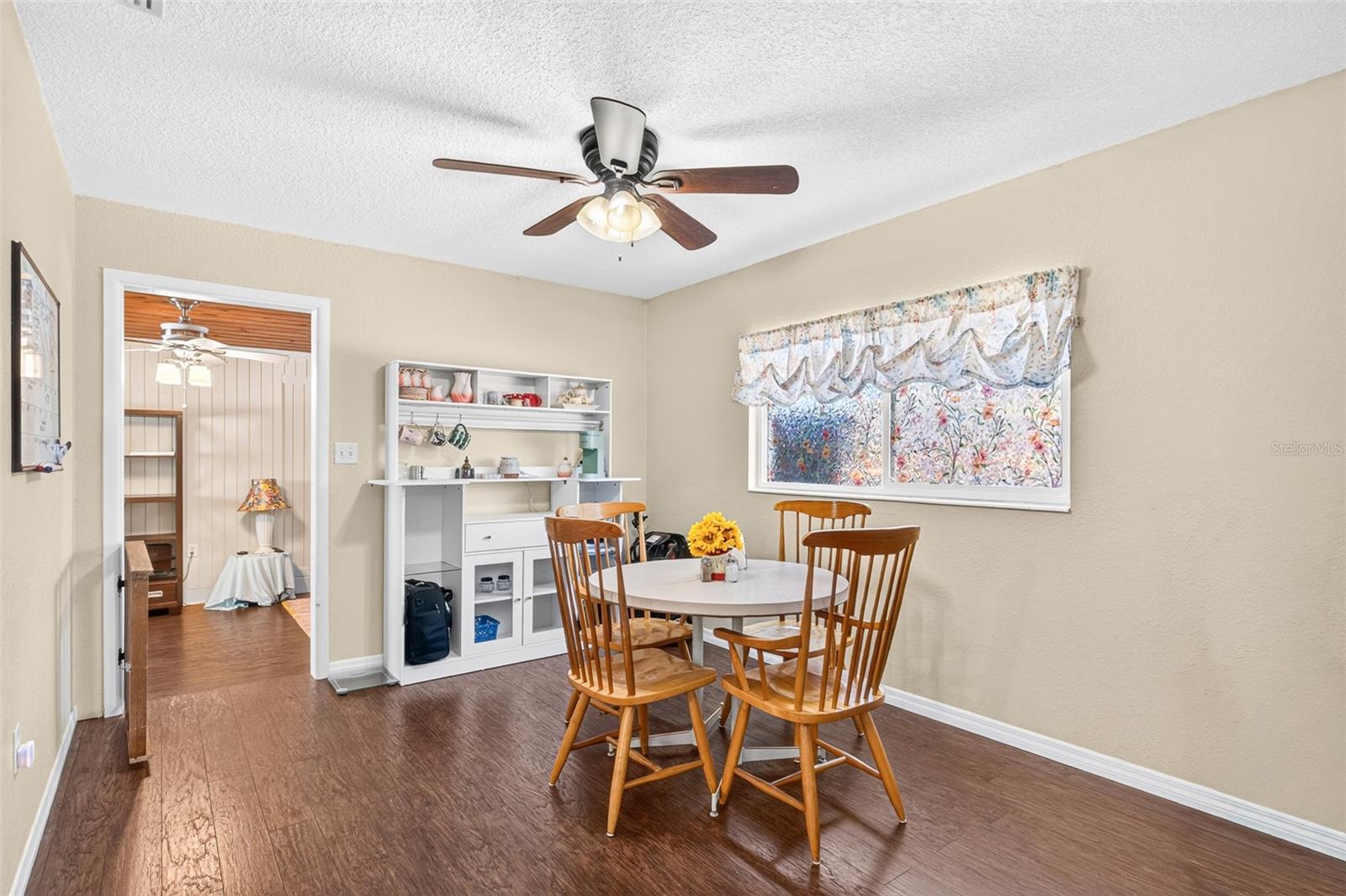 LEISURE SHORES - Residential