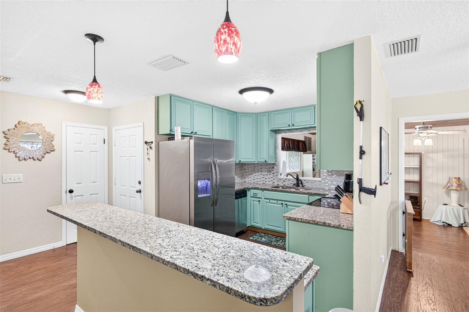LEISURE SHORES - Residential