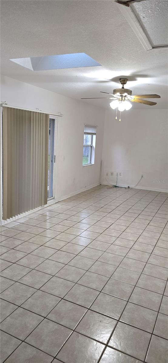 DELTONA LAKES UNIT 32 - Residential