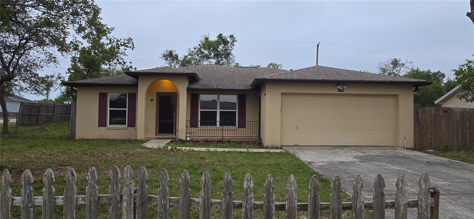 DELTONA LAKES UNIT 32 - Residential