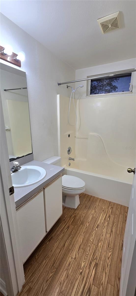 DELTONA LAKES UNIT 32 - Residential