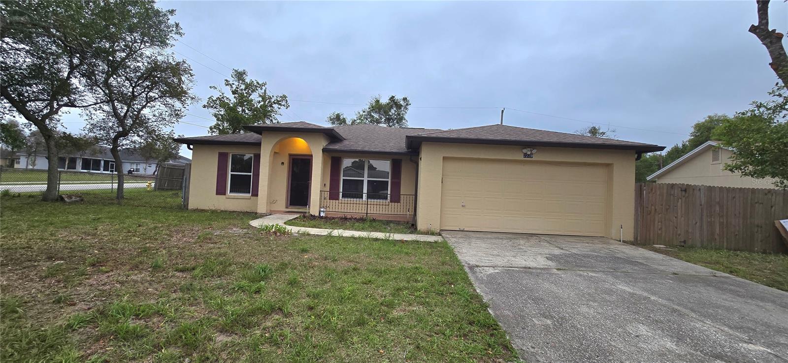DELTONA LAKES UNIT 32 - Residential