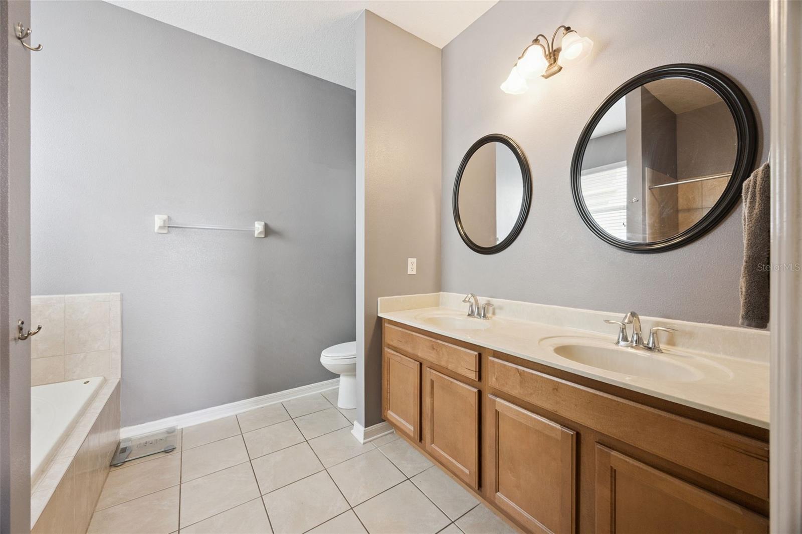 EUSTIS MISTY OAKS - Residential