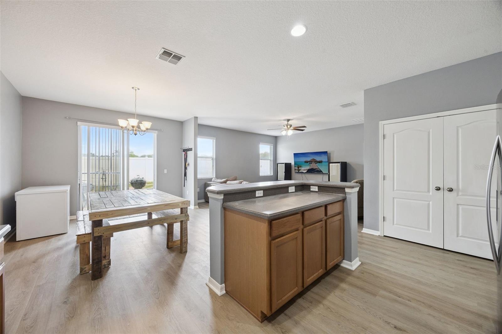 EUSTIS MISTY OAKS - Residential