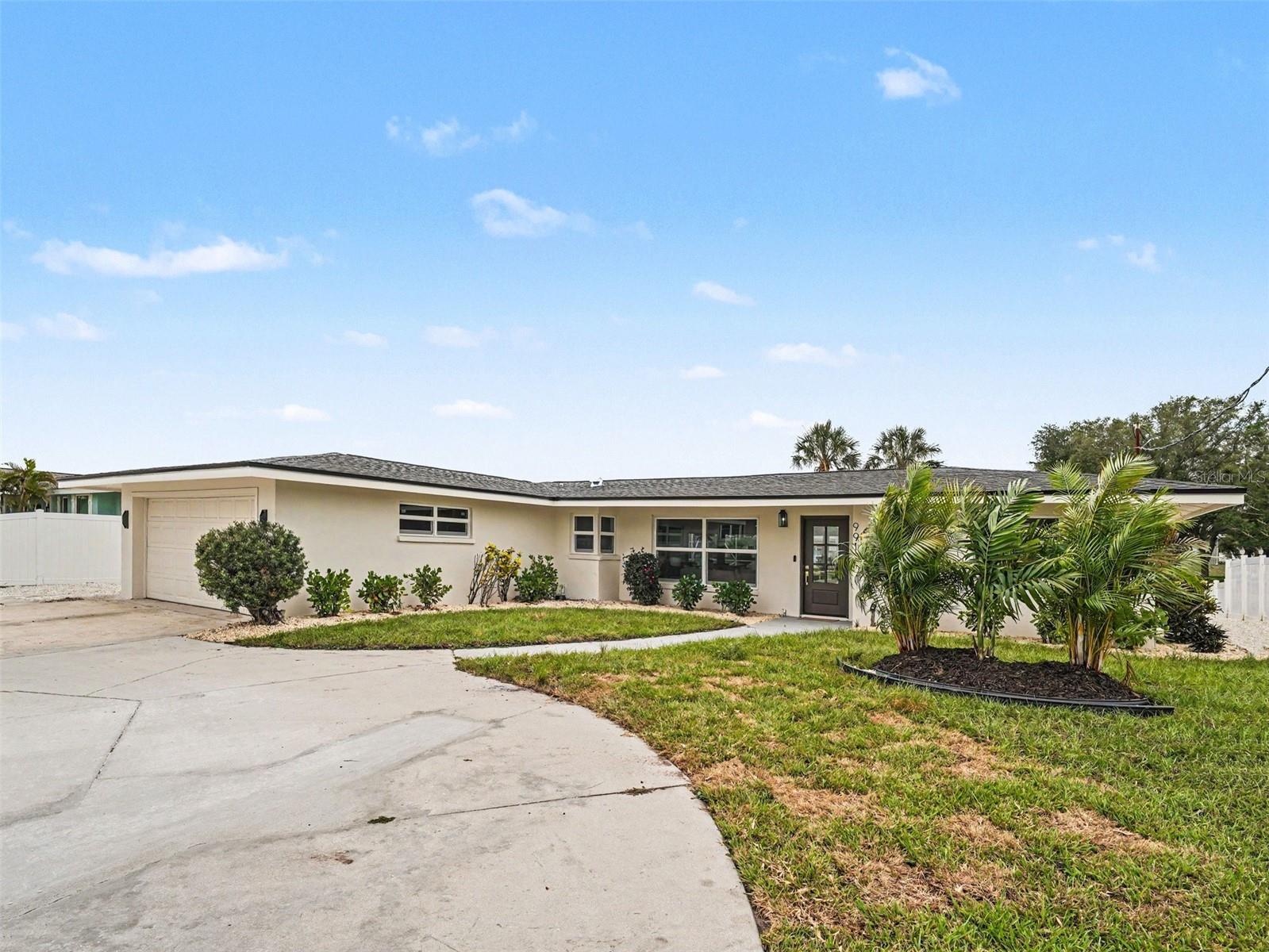 SAN REMO SHORES - Residential