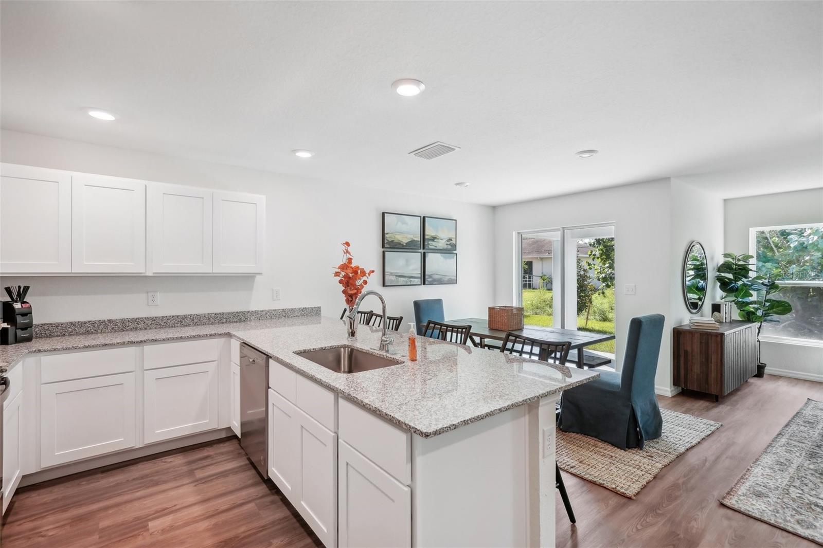 ROYAL HIGHLANDS UNIT 7 - Residential