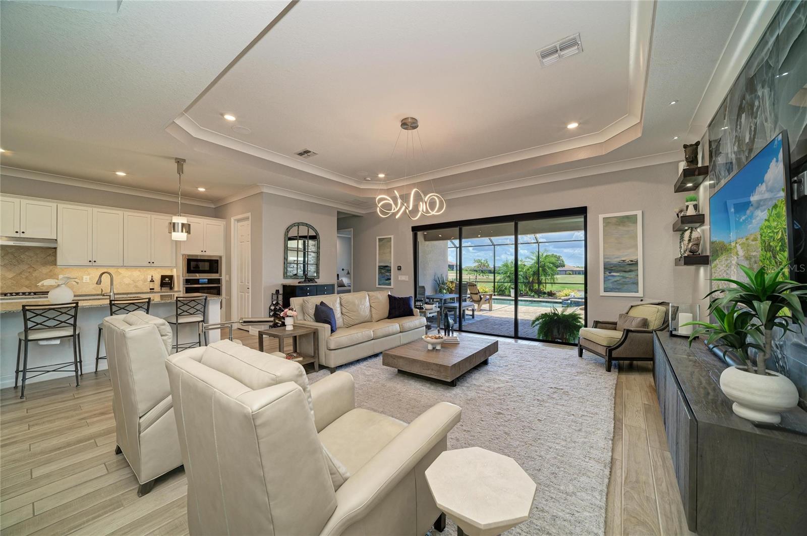 LAKEWOOD NATIONAL GOLF CULB PH II - Residential