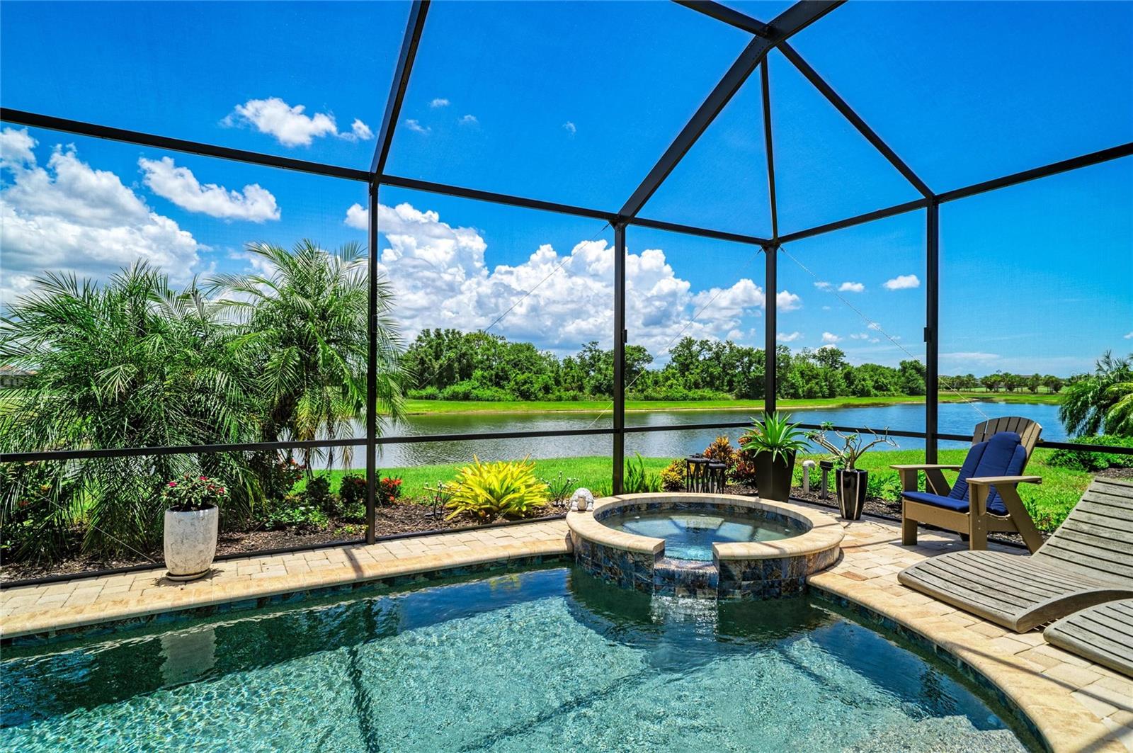 LAKEWOOD NATIONAL GOLF CULB PH II - Residential