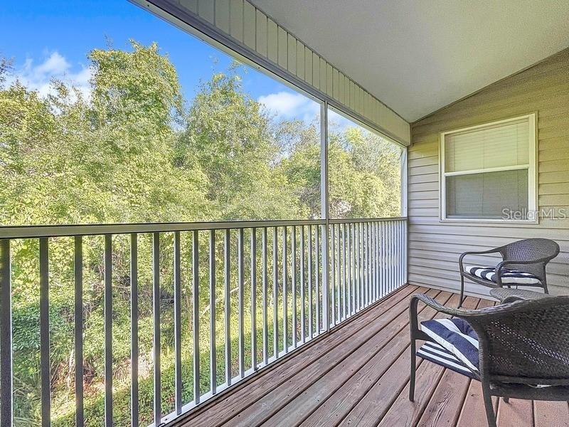 BAYSHORE TWNHS - Residential