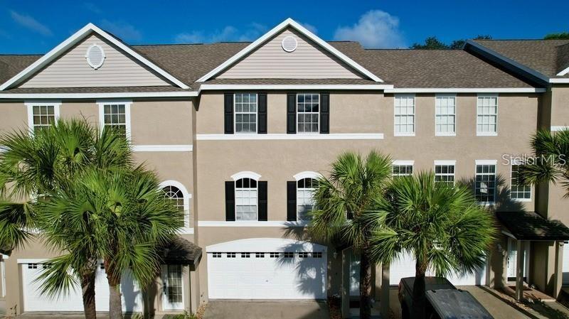 BAYSHORE TWNHS - Residential