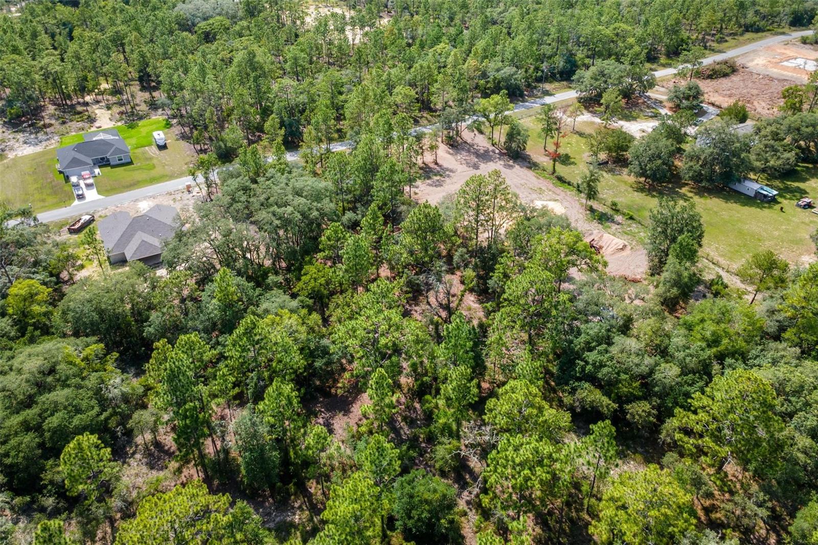 RAINBOW LAKES ESTATE - Land