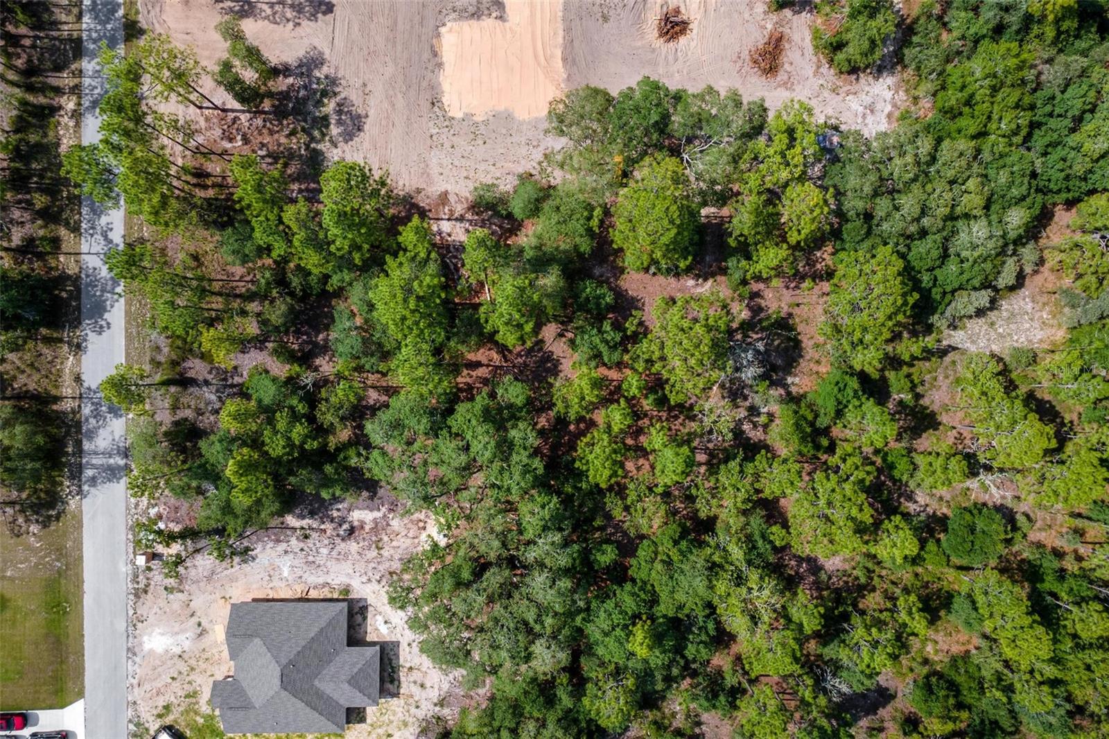RAINBOW LAKES ESTATE - Land