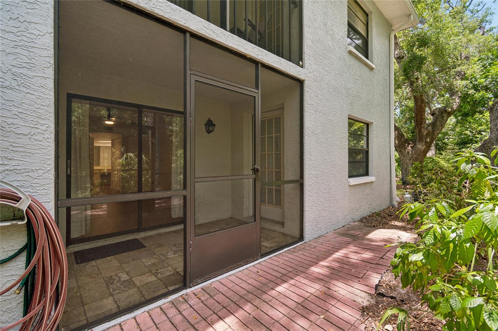 OAKS OF SEMINOLE CONDO - Residential