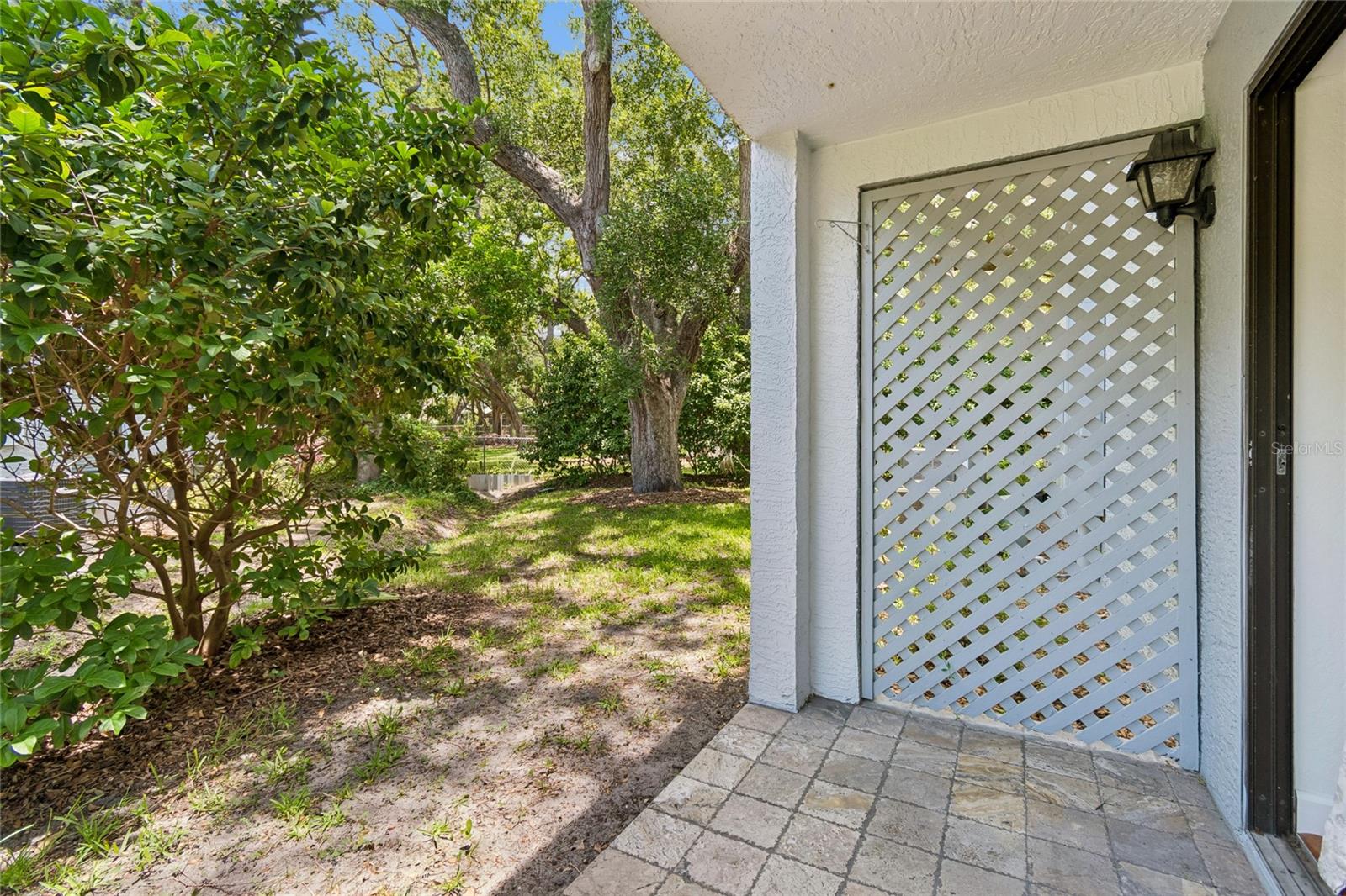 OAKS OF SEMINOLE CONDO - Residential