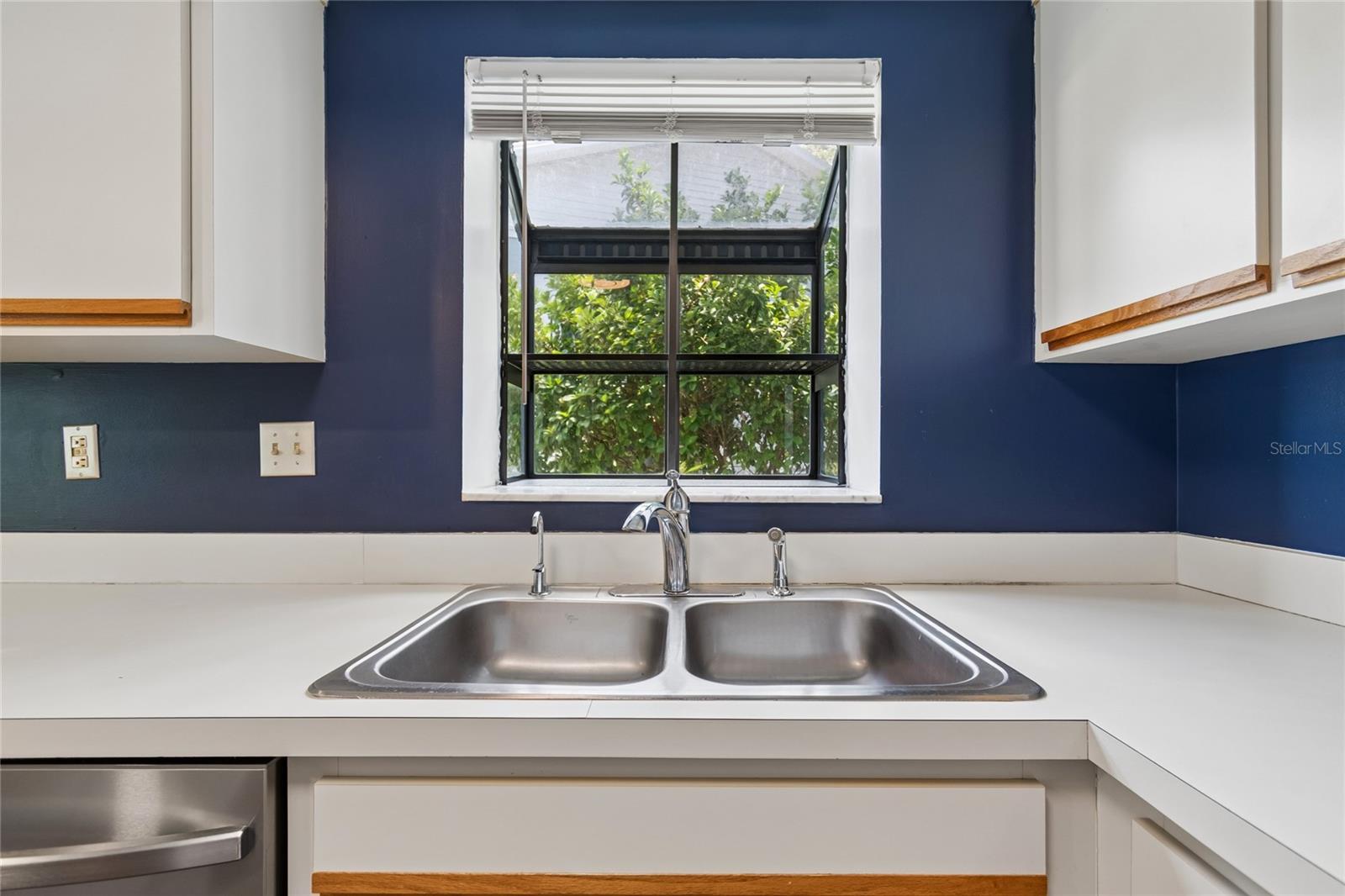 OAKS OF SEMINOLE CONDO - Residential