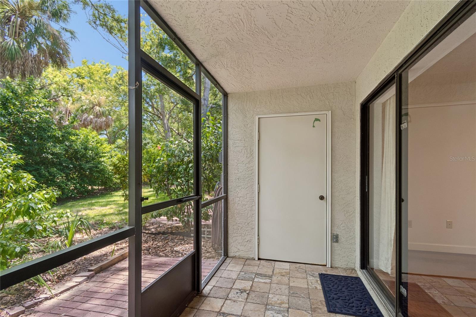 OAKS OF SEMINOLE CONDO - Residential