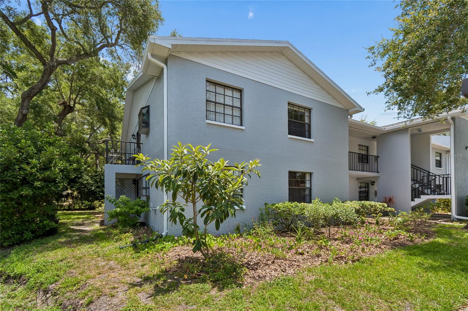 OAKS OF SEMINOLE CONDO - Residential