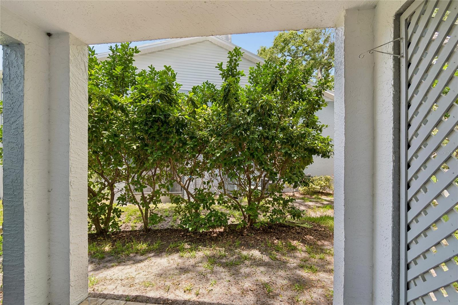 OAKS OF SEMINOLE CONDO - Residential