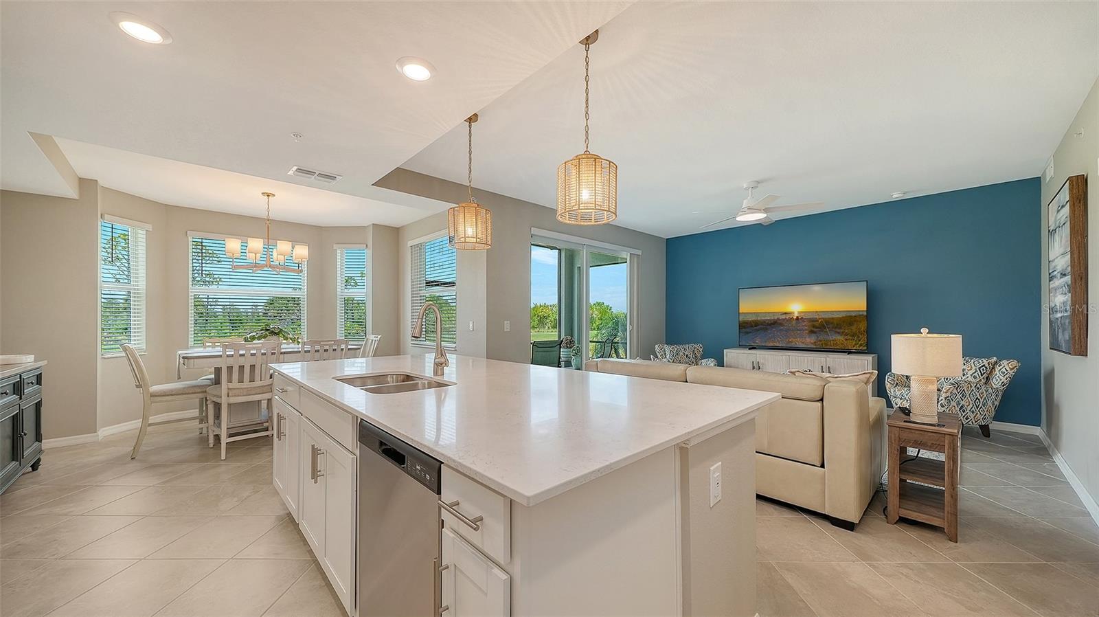 WELLEN PARK GOLF AND COUNTRY CLUB - Residential