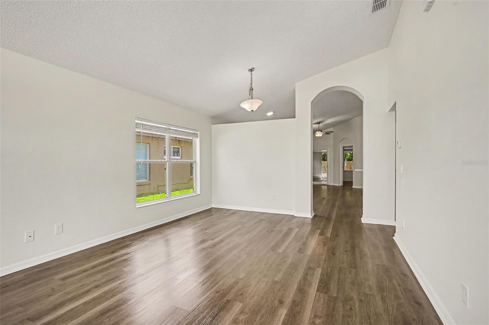 RIVERWALK - Residential
