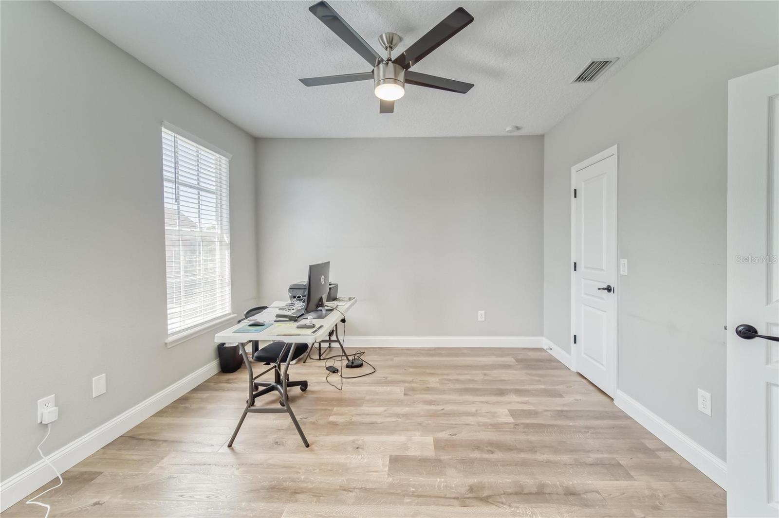MIRABAY PH 3A-1 - Residential Lease