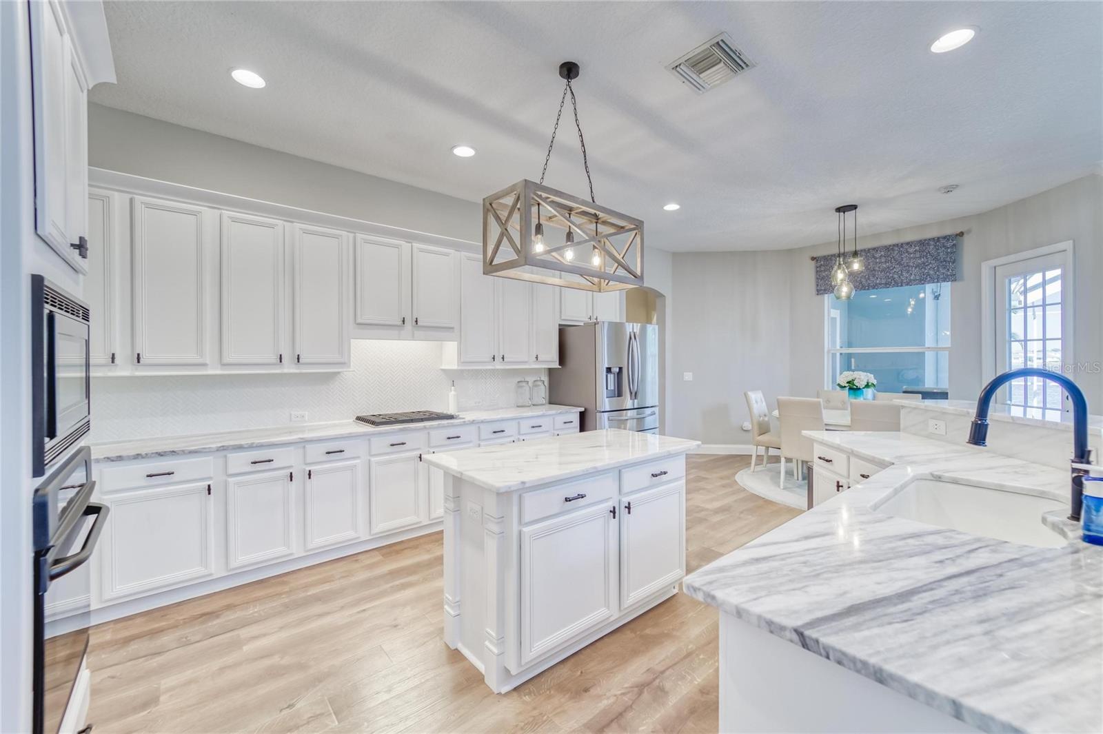 MIRABAY PH 3A-1 - Residential Lease