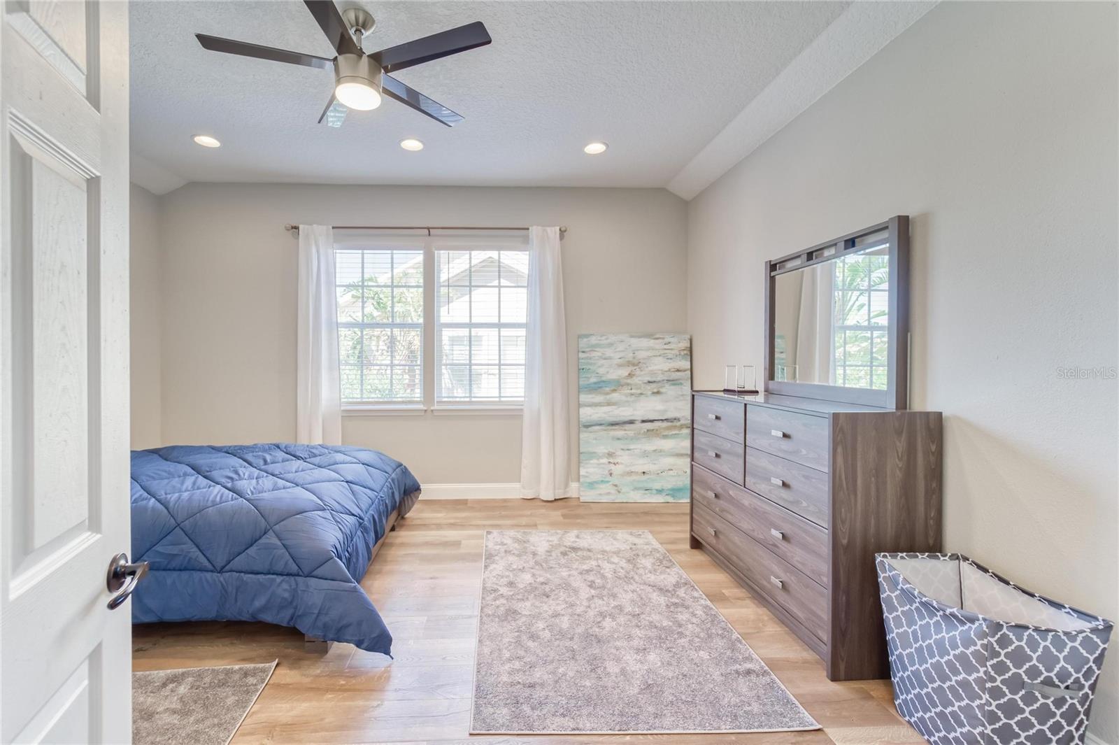 MIRABAY PH 3A-1 - Residential Lease