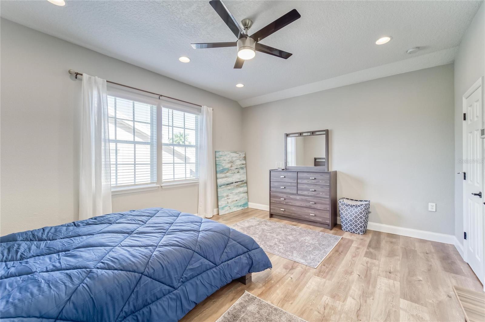 MIRABAY PH 3A-1 - Residential Lease
